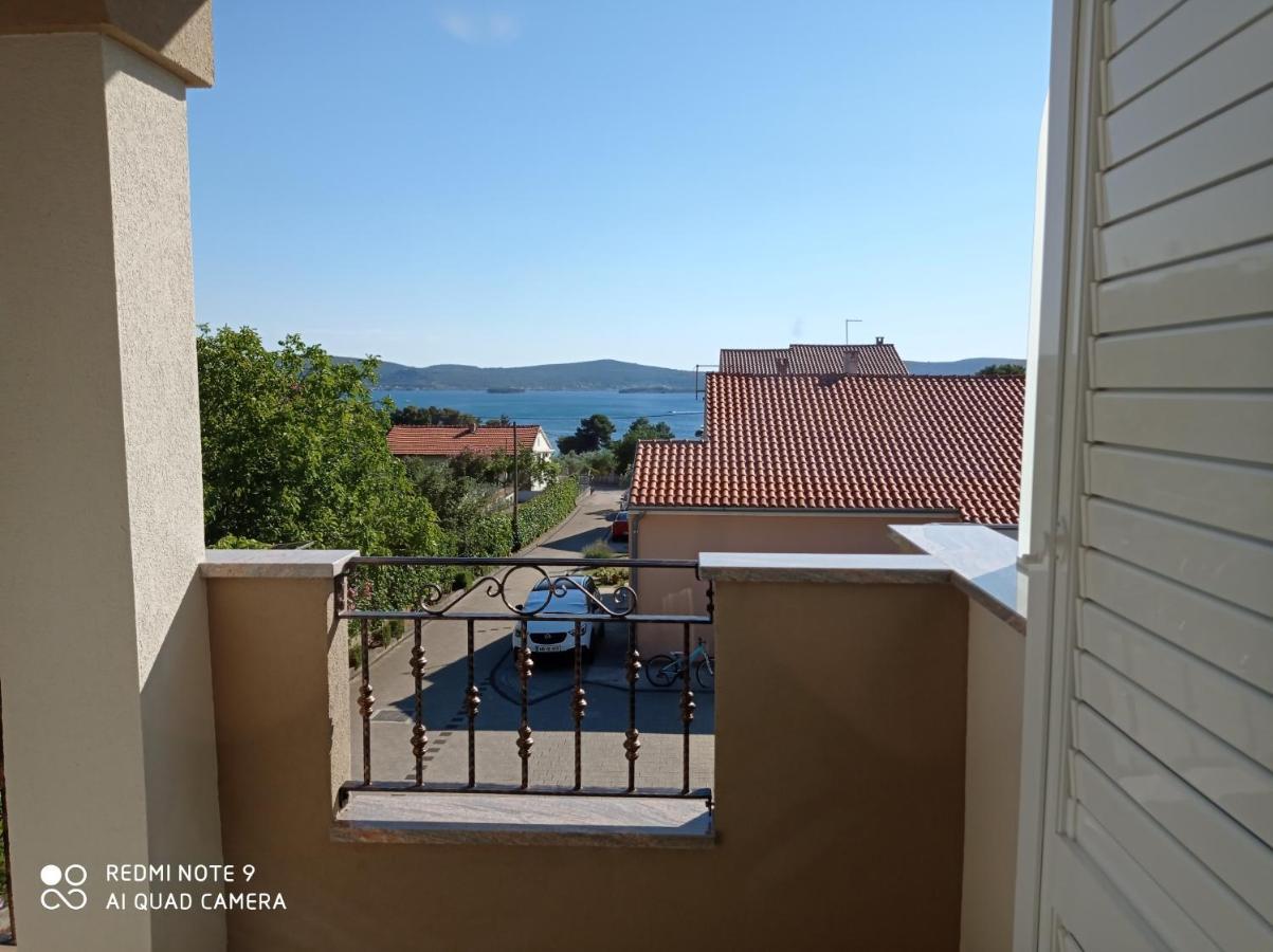 Apartments Vodopija 300M To The Beach Sveti Filip i Jakov Εξωτερικό φωτογραφία