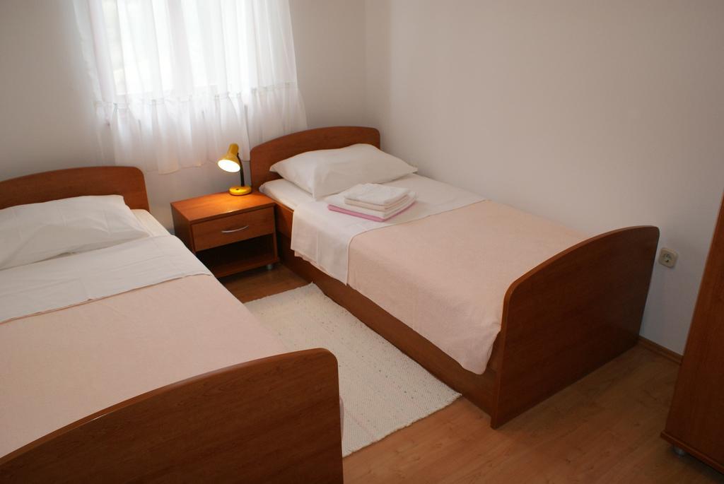 Apartments Vodopija 300M To The Beach Sveti Filip i Jakov Δωμάτιο φωτογραφία