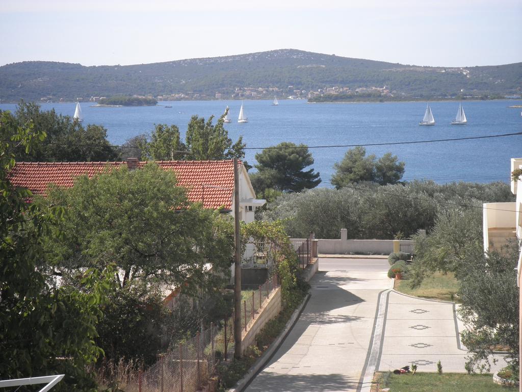 Apartments Vodopija 300M To The Beach Sveti Filip i Jakov Δωμάτιο φωτογραφία